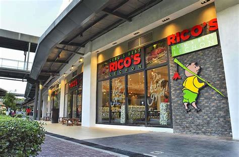 Rico’s Lechon rocks QC! .
